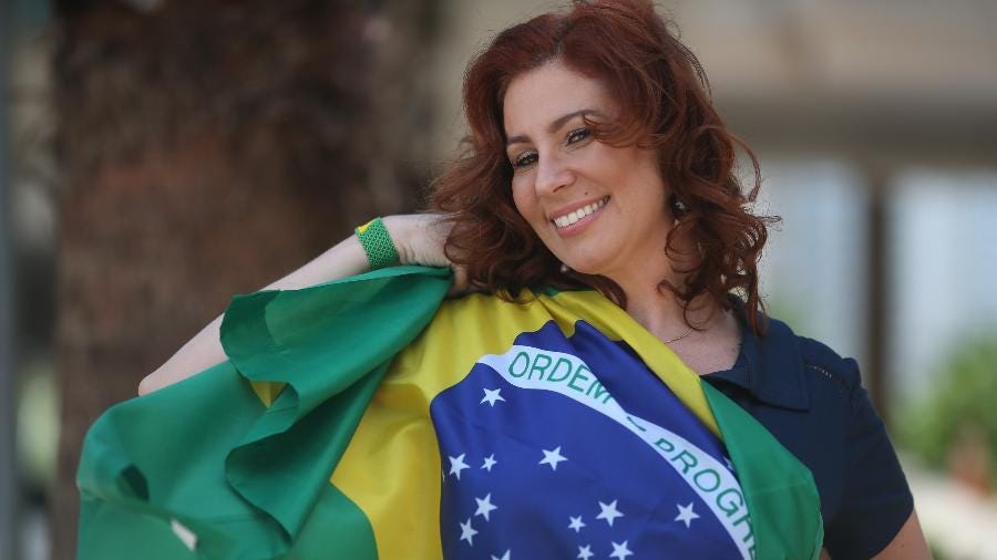 Deputada Federal eleita por São Paulo, Zambelli ganhou destaque com o grupo "NasRuas", pedindo o impeachment da ex-presidenta Dilma Rousseff - Sérgio Dutti/UOL