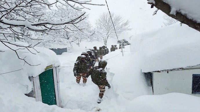 Avalanche warning issued for Uttarakhand's upper reaches after Chamoli  tragedy