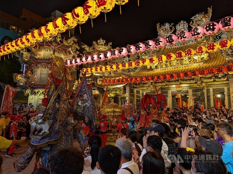 大甲媽祖遶境神轎回鑾|來源:中央社 / Focus Taiwan 大甲媽祖遶境神轎回鑾|來源:中央社 / Focus Taiwan