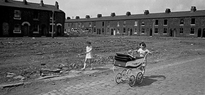 46 Photos Of Manchester's Slums 1969-72 46 Photos Of Manchester's Slums 1969-72