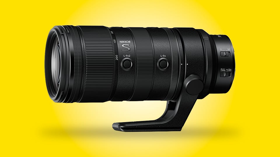 a foto mostra a nova lente Nikon 70-200 AF f/2.8 VR SII a foto mostra a nova lente Nikon 70-200 AF f/2.8 VR SII