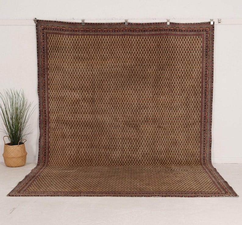 Handmade Persian Area Rug