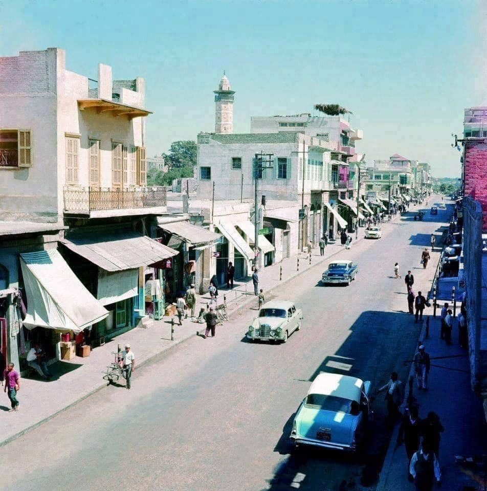 No photo description available.