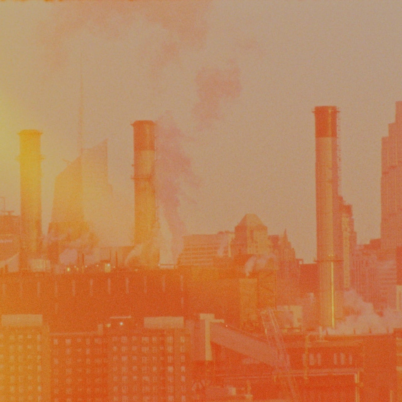 LIGHT LEAKS