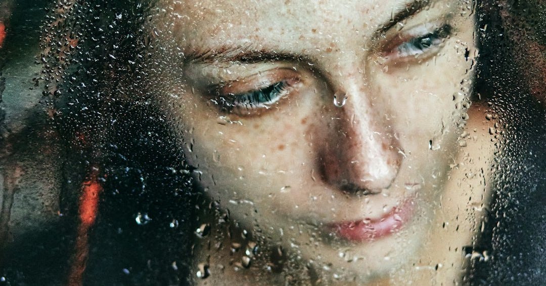 woman with black hair and black eyes