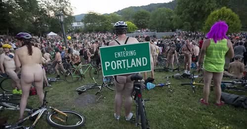 Portland's Emergency World Naked Bike Ride Organizers Confirm Time and Location