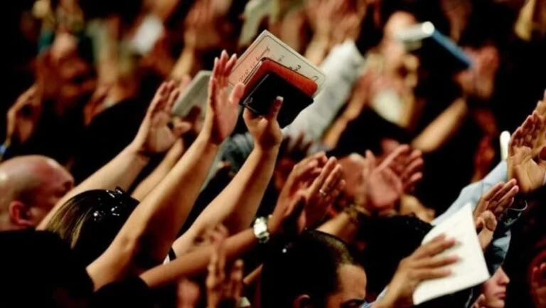 A Quiet Flame — Legacy and Lessons from Louisiana’s Catholic Charismatic Renewal