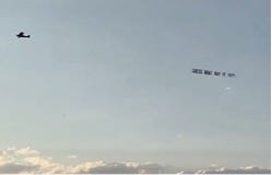 A plane flying in the sky

Description automatically generated