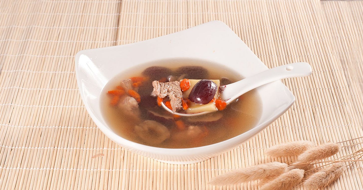 預防「冷氣病」湯水：生薑紅棗杞子瘦肉湯