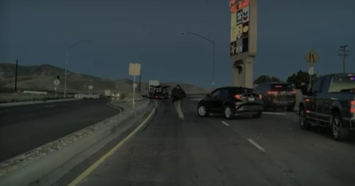 Video shows moment ICE officer shoots suspect near California's I-5 Video shows moment ICE officer shoots suspect near California's I-5