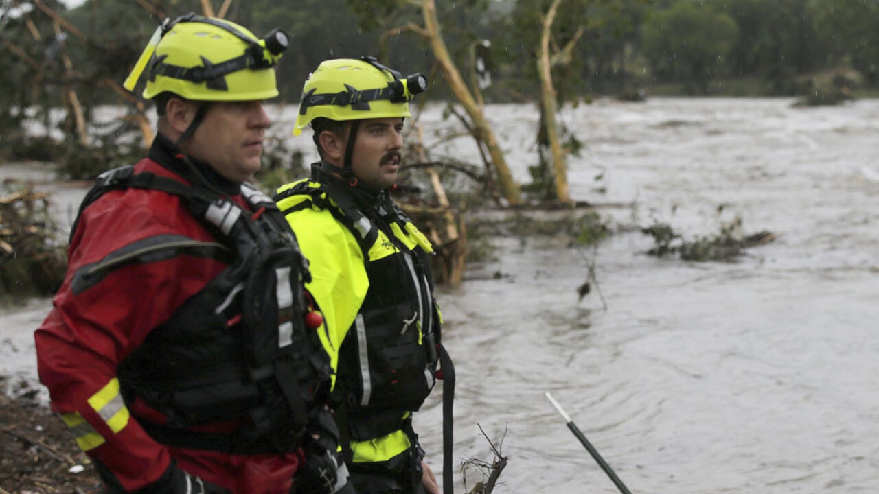 Texas flash floods kill 24 as search continues for missing summer camp girls