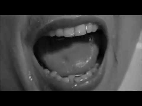 Psycho (music scene) - The murder (shower theme) - YouTube
