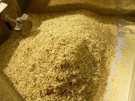 Bark pieces and powder of increasing fineness and screens with holes of different sizes