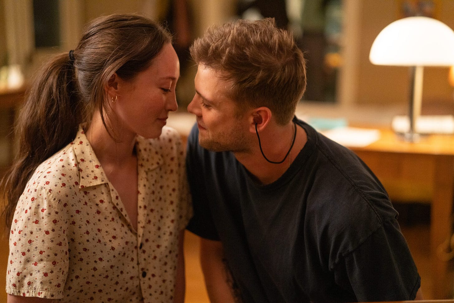 Havana Rose Liu and Leo Woodall lean in for a kiss!