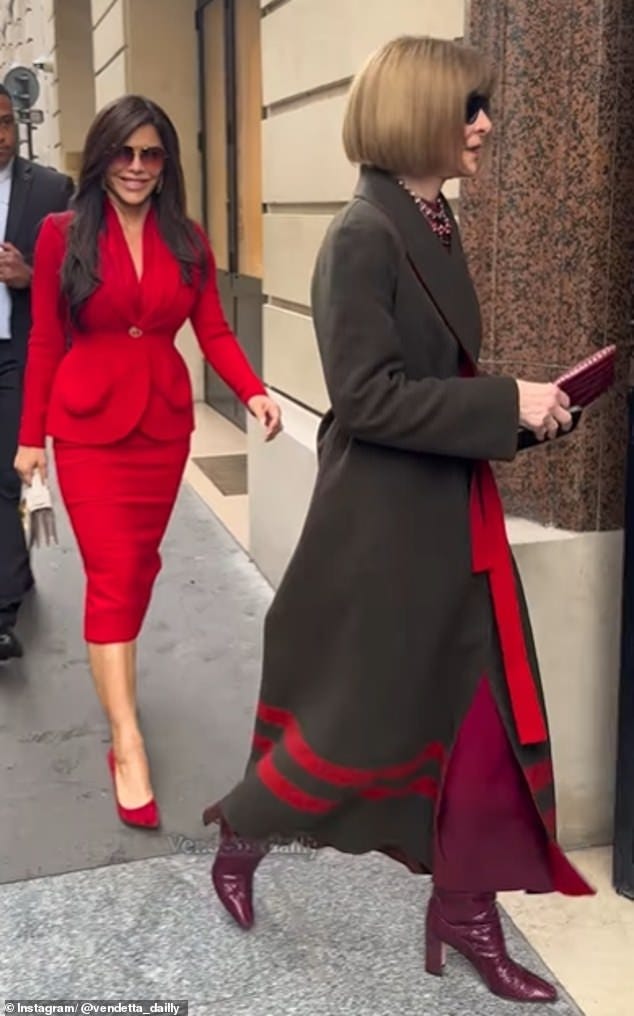 Lauren arrived at Monday's&nbsp;Schiaparelli show at Paris Fashion Week alongside Dame Anna Wintour