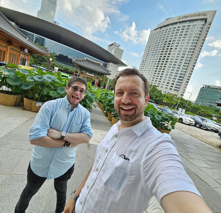 Ultrawide photos taken with the Flip 5 (Image credit: Matt Swider / The Shortcut)