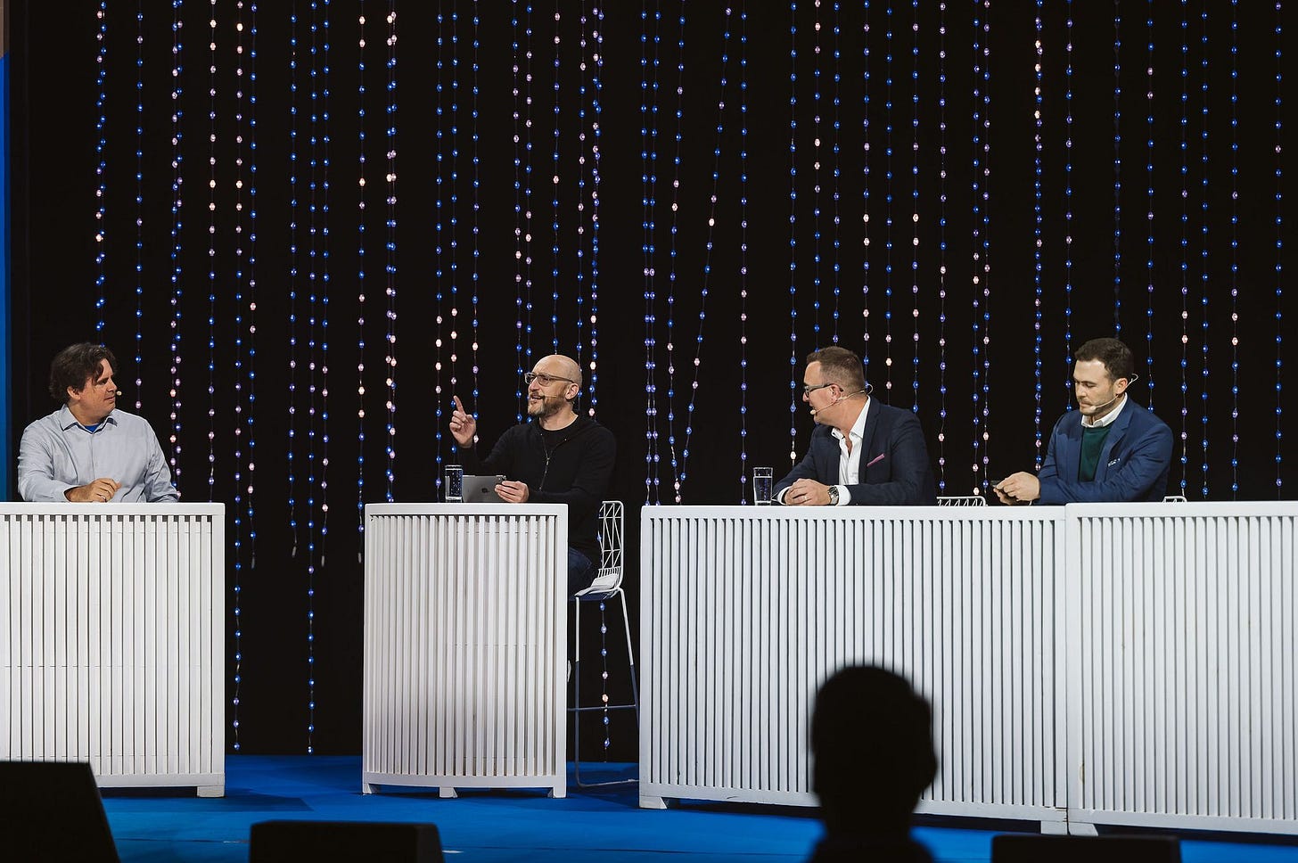 AI, Hardware, and a Canadian Hardware Unicorn AI, Hardware, and a Canadian Hardware Unicorn