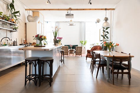 באמת שאלה תמונות של הסטודיו.