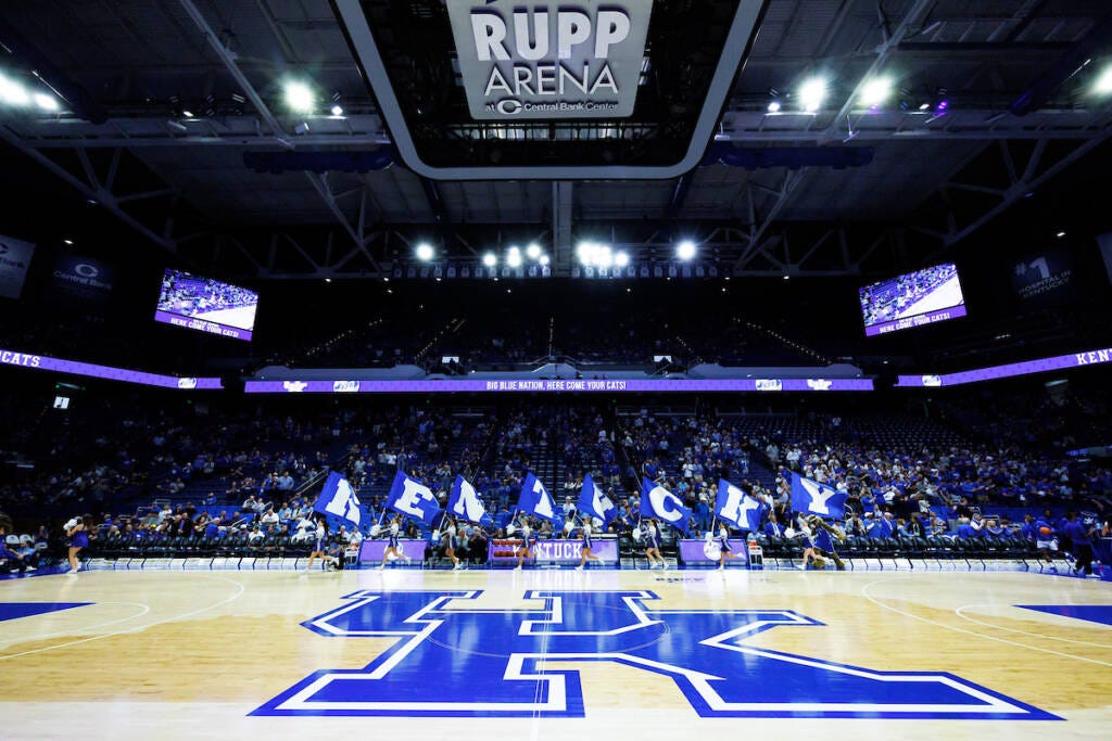 Kentucky Men's Basketball Single-Game Premium Experiences – UK Athletics Kentucky Men's Basketball Single-Game Premium Experiences – UK Athletics