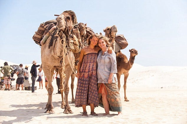 The actress and the traveler The actress and the traveler