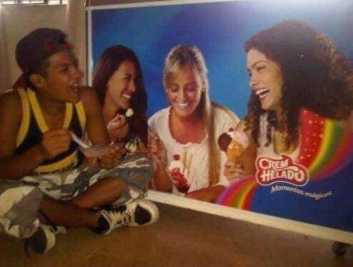 Watching-LEC-with-friends