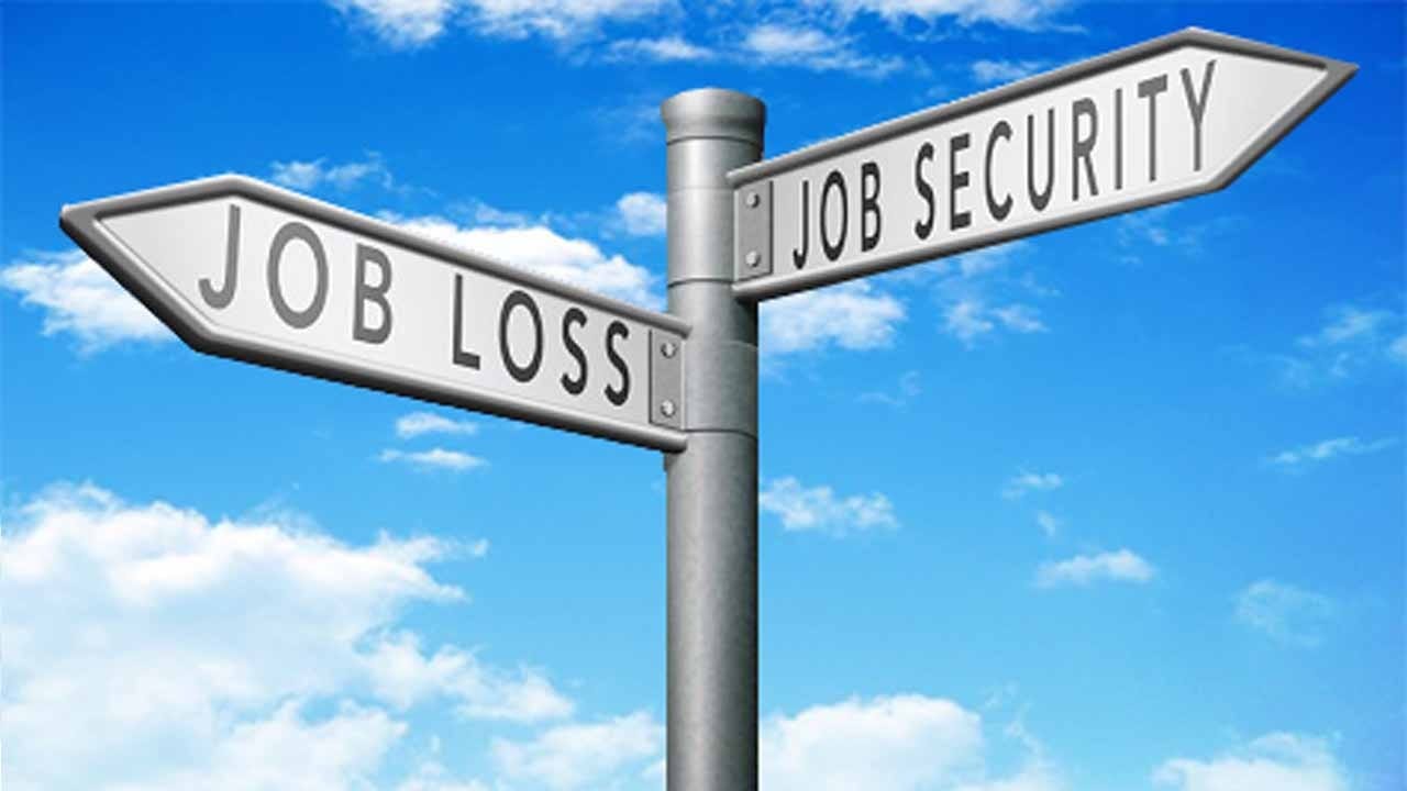 Job Security & Employee Engagement: Managers Can Make a Difference Job Security & Employee Engagement: Managers Can Make a Difference