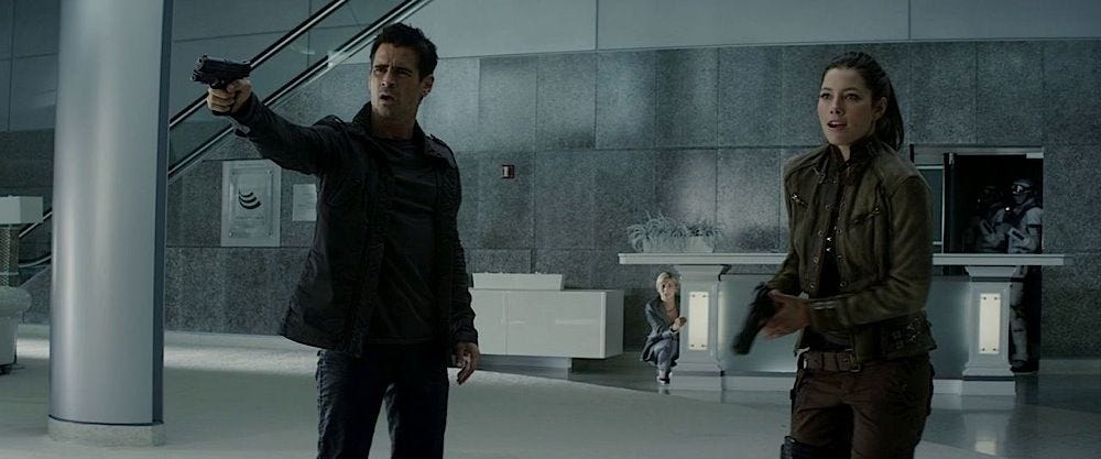 Total Recall (2012) - Douglas Quaid's Outfit (Colin Farrell) Total Recall (2012) - Douglas Quaid's Outfit (Colin Farrell)