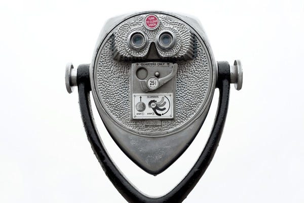 8+ Hundred Coin Operated Viewfinder Royalty-Free Images, Stock Photos &  Pictures | Shutterstock
