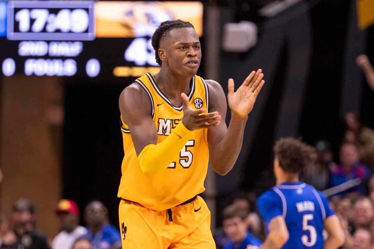 Duke transfer Mark Mitchell helped Mizzou top KU