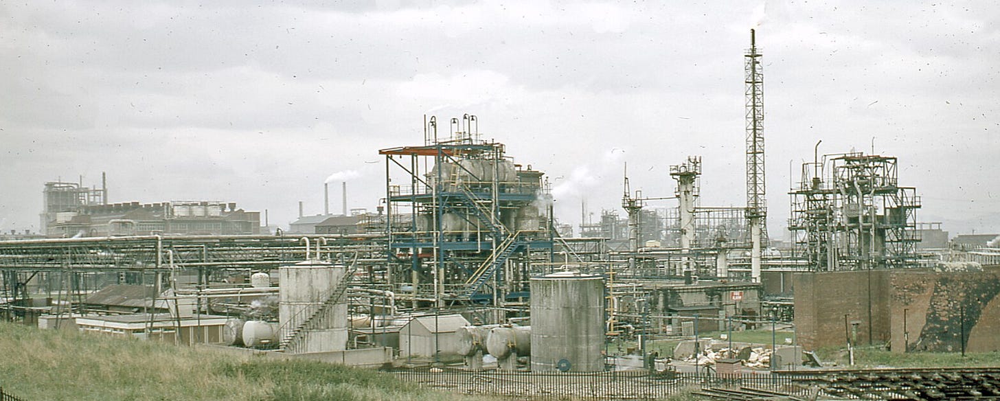 https://upload.wikimedia.org/wikipedia/commons/1/19/Billingham_ICI_plant_September_1970_No._6_geograph-3436058-by-Ben-Brooksbank.jpg Ben Brooksbank / ICI Billingham September 1970, No. 6