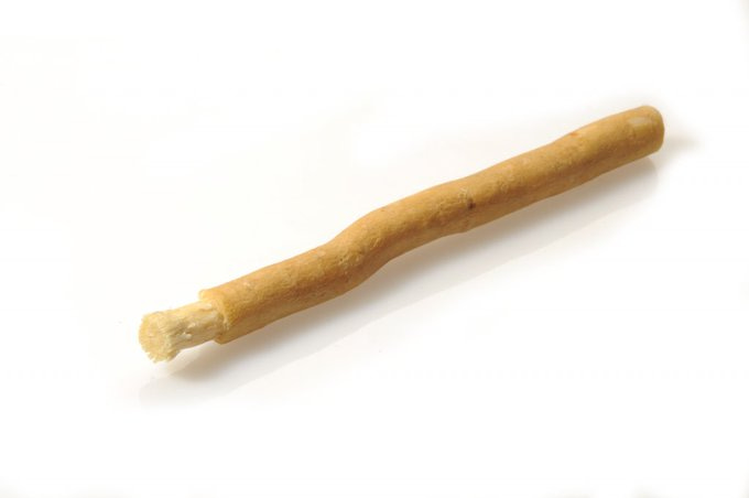 How The Miswak Cleans Teeth Moosa