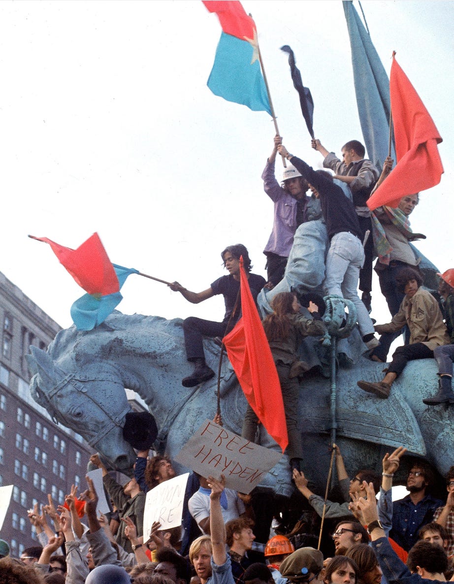 r/OldSchoolCool - Protesters at the 1968 Democratic National Convention in Chicago