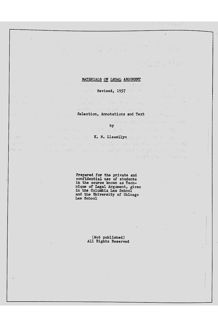 Galeria com quatro páginas escaneadas do manuscrito “Materials on Legal Argument”, preparado em 1957 pelo professor Karl N. Llewellyn para os alunos das Faculdades de Direito da Universidade de Columbia e da Universidade de Chicago. Os documentos trazem conselhos diretos e atemporais sobre como argumentar de forma clara, estratégica e persuasiva, tanto na escrita quanto na sustentação oral.