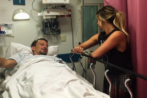 bachelor in paradise evan with carly 204 bachelor in paradise evan with carly 204