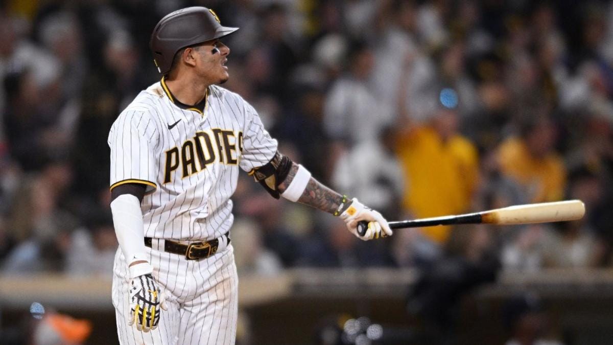 Padres' Manny Machado records five hits, including first home run, in  blowout win against Braves - CBSSports.com