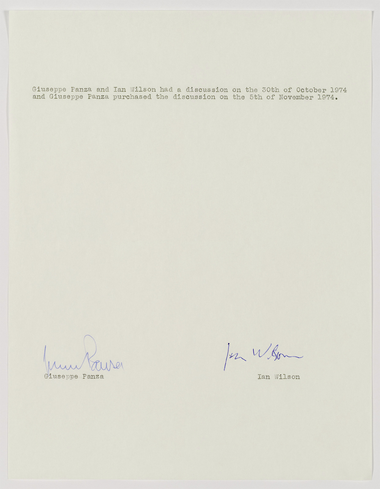 Ian Wilson, Discussion: October 30th, 1974, (typewritten text and ink on paper), 1974 [Osart Gallery, Milano. © Ian Wilson]