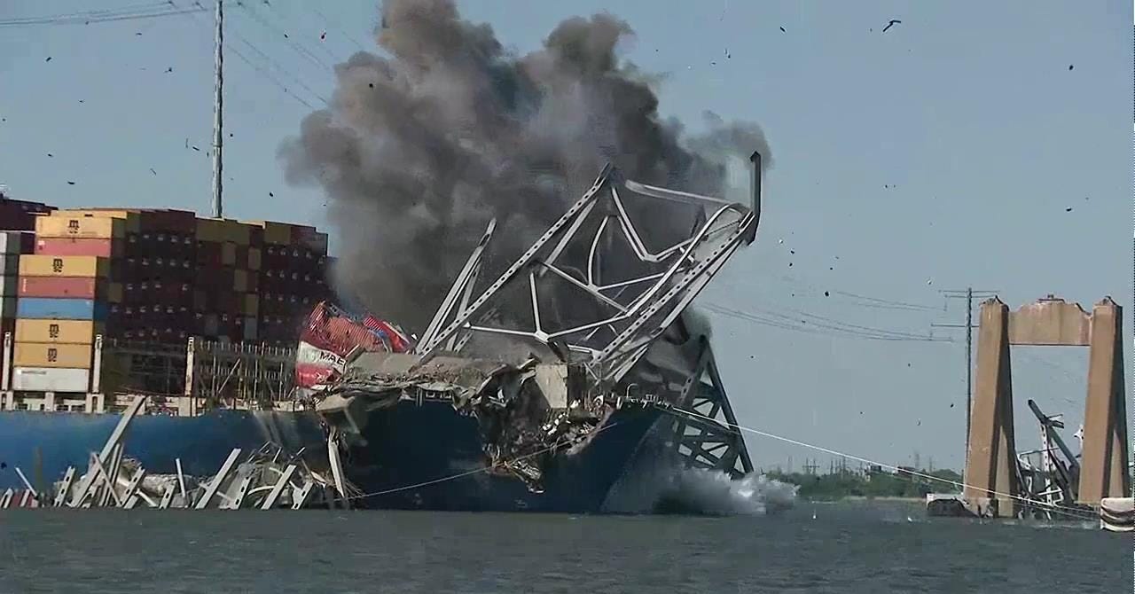 Baltimore Key bridge video: Demolition charges set off to free the cargo  ship from the wreckage of Baltimore bridge - ABC30 Fresno