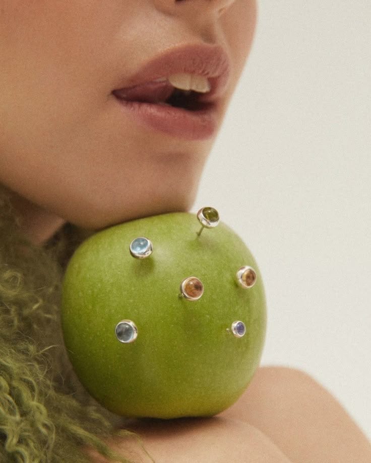 Thumbnail of Bailey Zelena (@staticcatstudio)