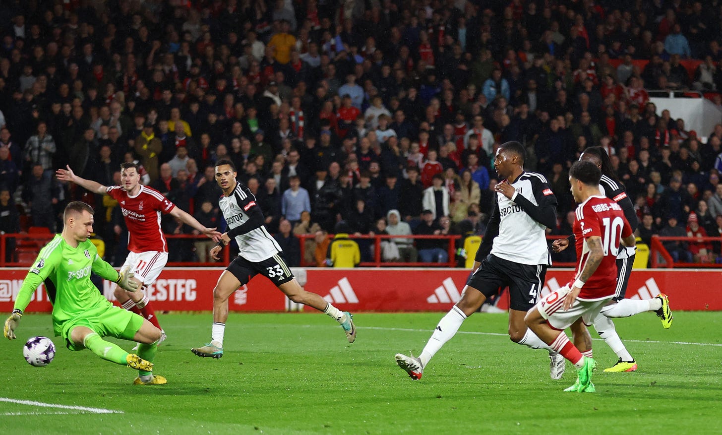 Nottingham Forest 3 Fulham 1: First-half blitz earns huge three points for  Tricky Trees in relegation battle | The Sun