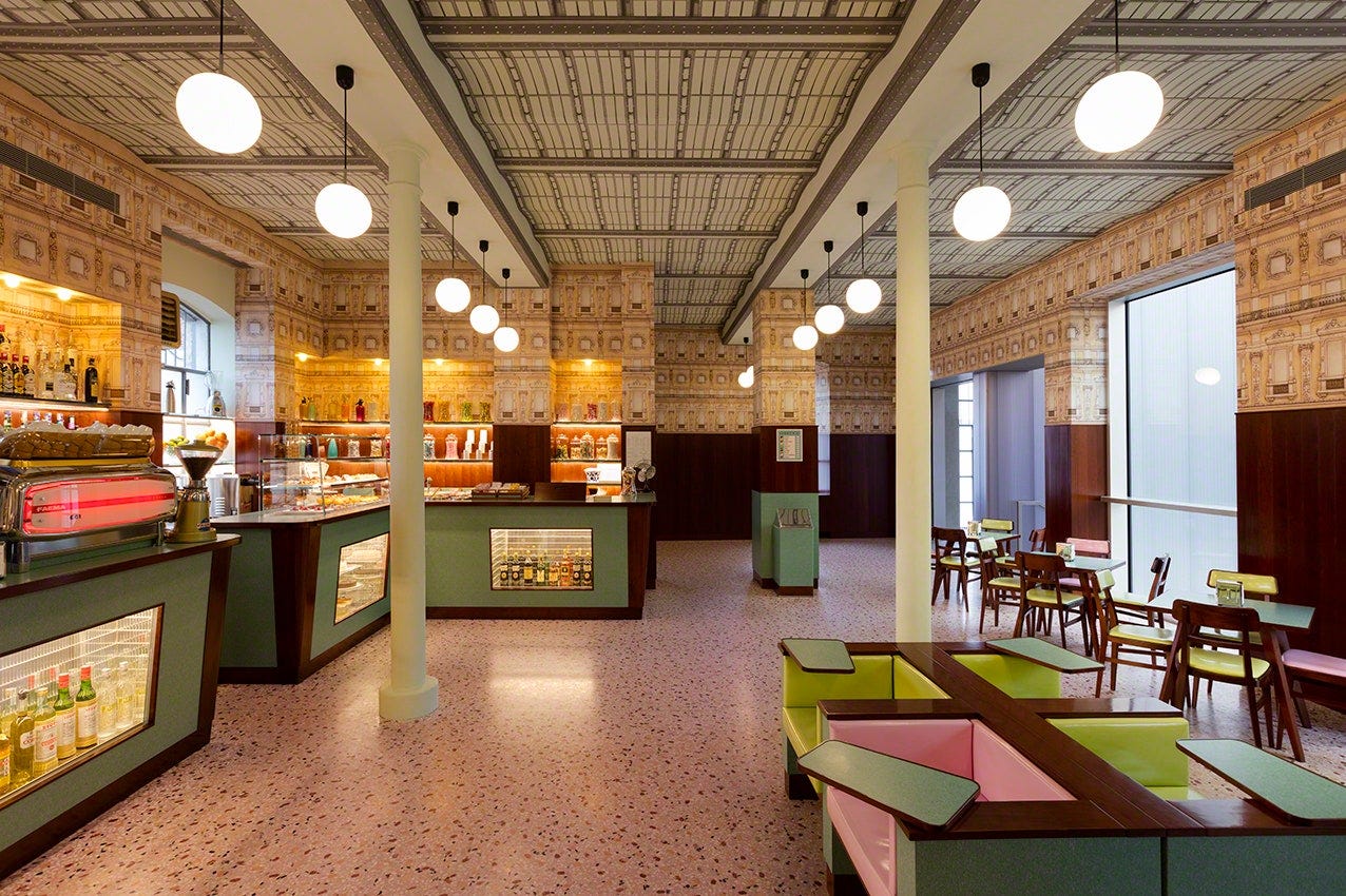 Wes Anderson 15 ristoranti nel mondo ispirati allestetica del regista americano