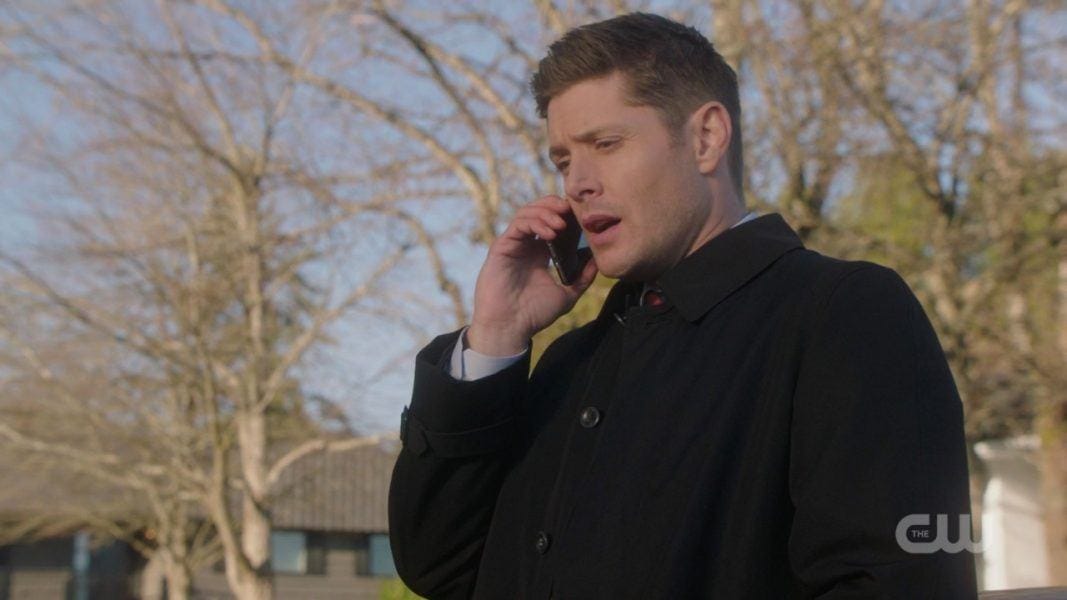 dean winchester on phone with castiel spn 1412