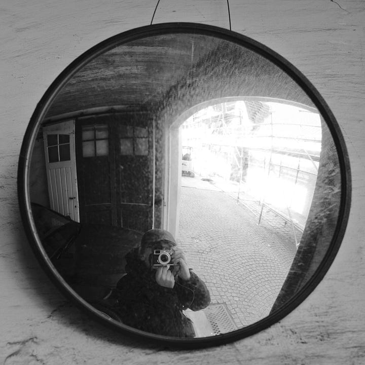 an ongoing photographic project in which I capture life in my hometown of Bruges 