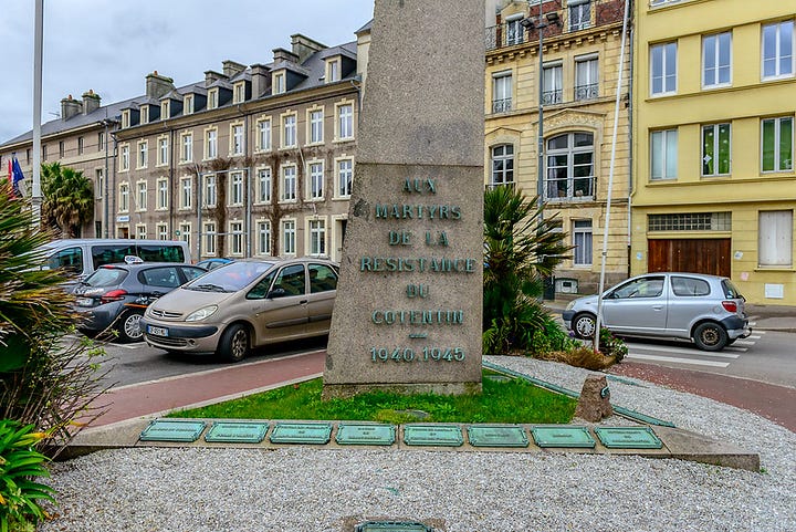City Hall monument