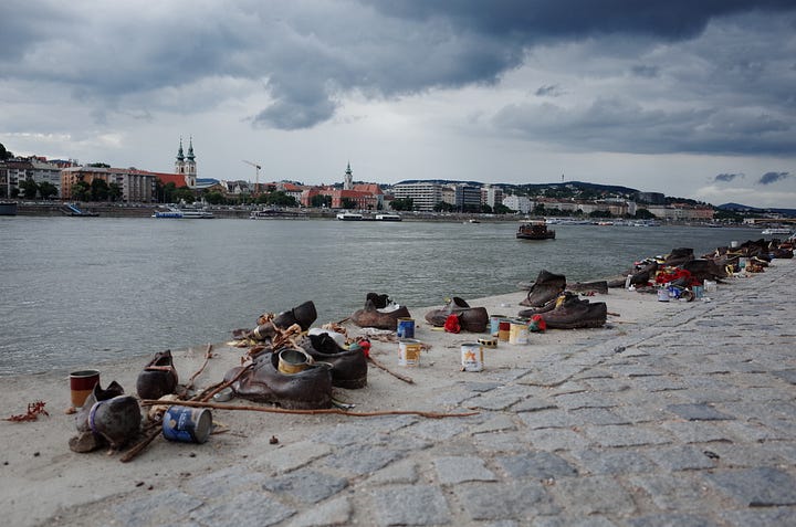 Photos of the shoes on the bank of the Danube in Budapest
