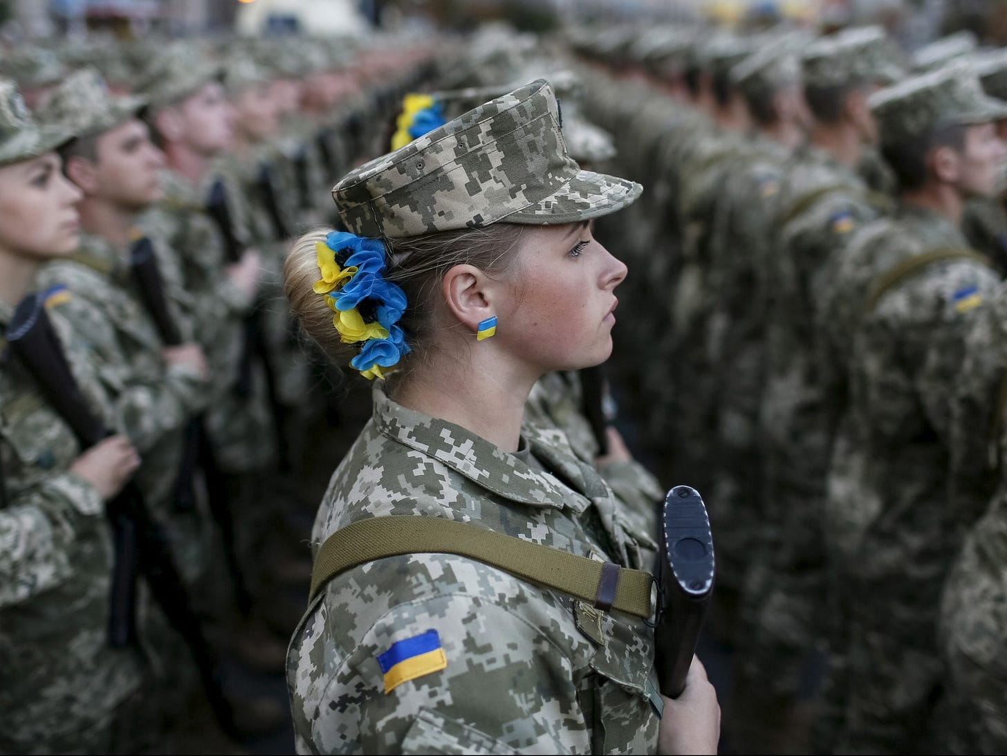 Beyond munitions: A gender analysis for Ukrainian security assistance -  Atlantic Council