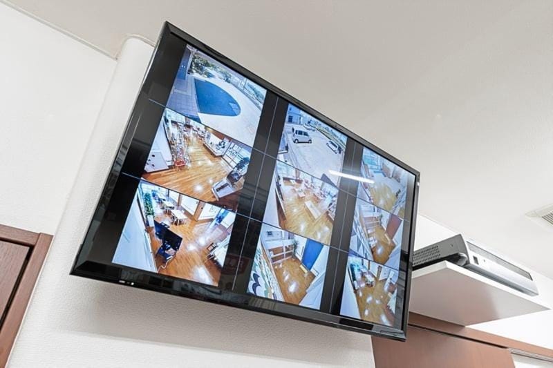 Cctv Monitor Stack What is CCTV Monitoring? Complete Beginner's Guide