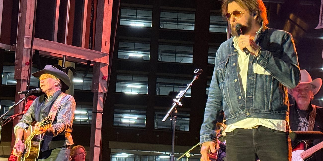 Brooks & Dunn Still Rock After 35 Years