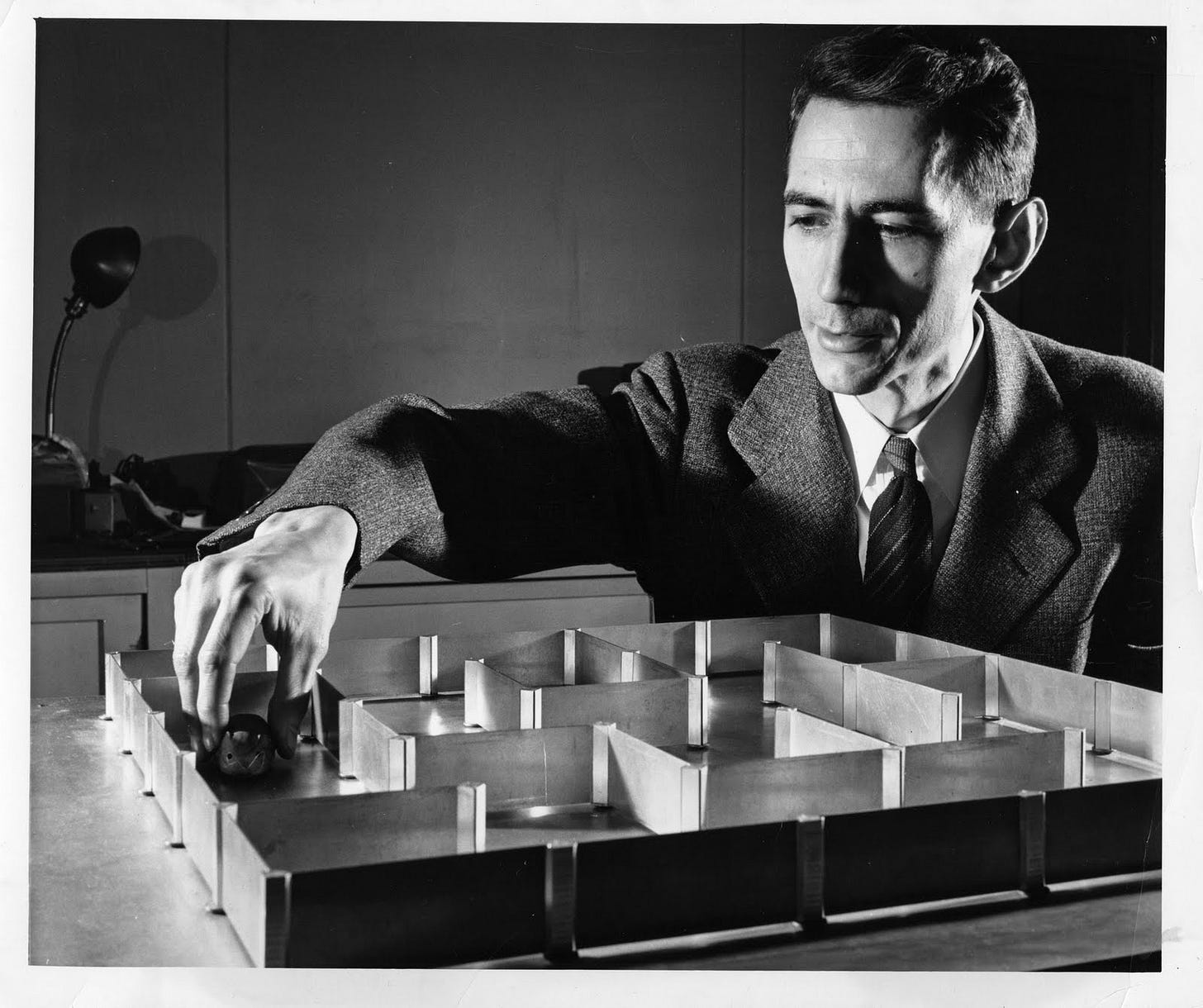 Afflictor.com · Claude Shannon