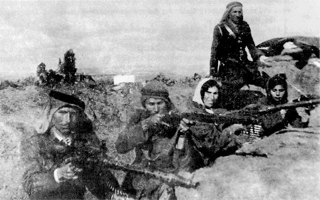 r/ForgottenWeapons - Palestinian militants with MG-34s and SMLE Lee Enfields during the 1936–1939 Arab revolt in Palestine