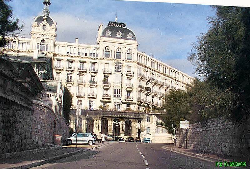 Facade of the Hotel Regina building in Nice Facade of the Hotel Regina building in Nice